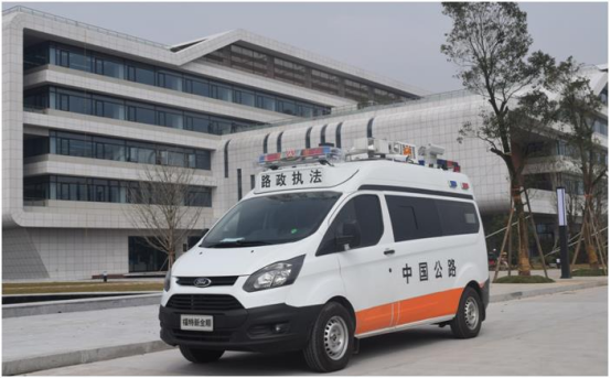 與疫情賽跑！“六合造”救護(hù)車奔赴抗疫一線